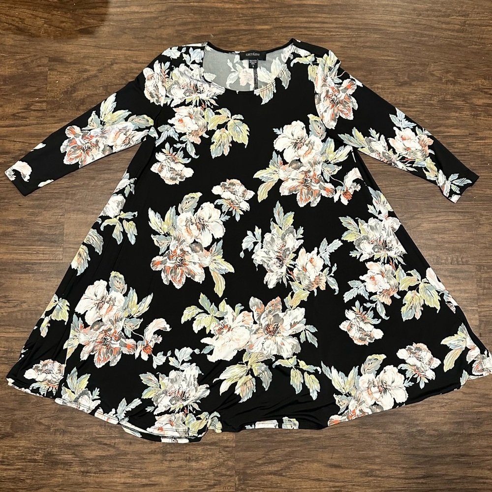 Karen Kane women’s floral dress size s
